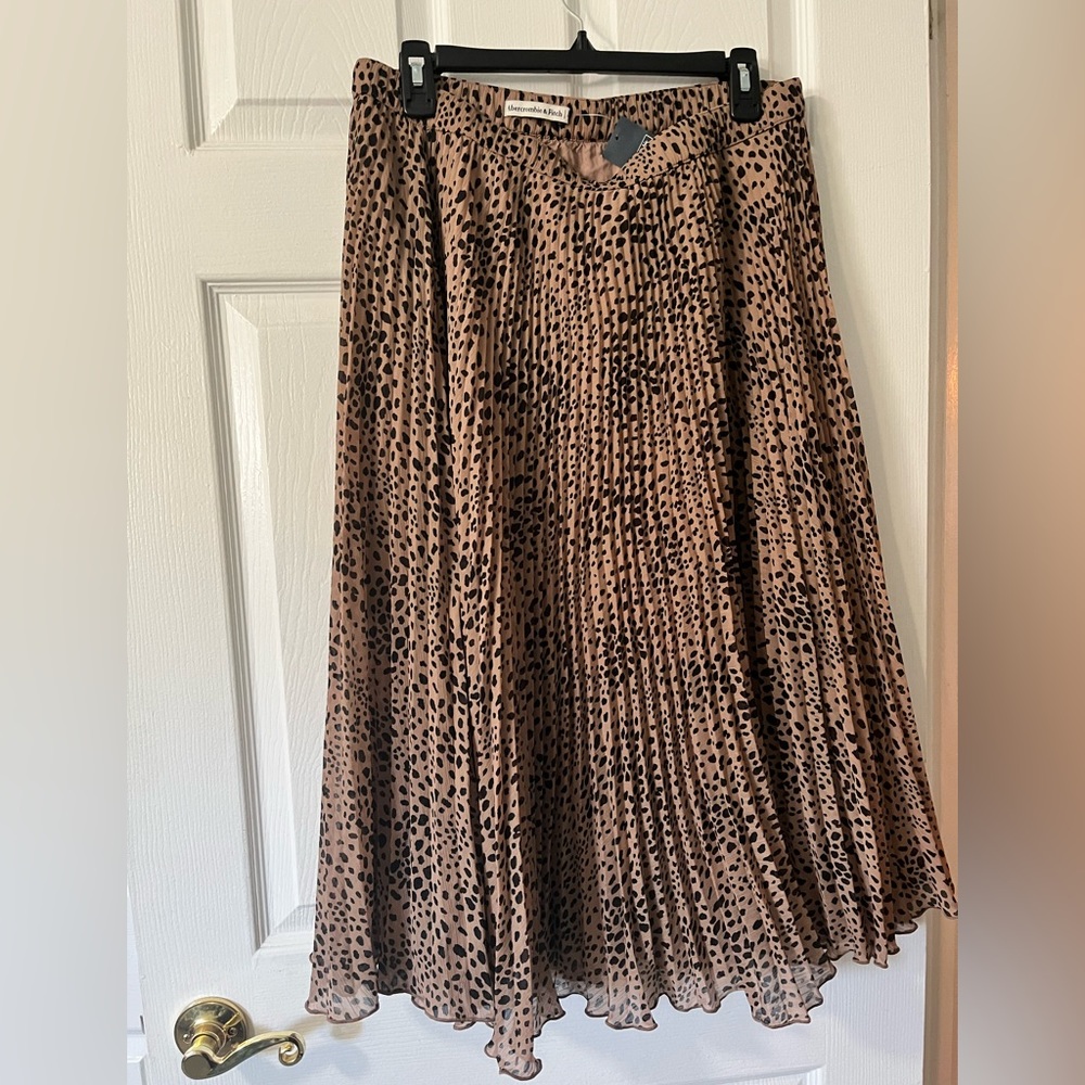 NWT Abercrombie & Fitch Leopard Chiffon Midi Skirt XLP